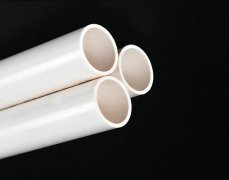 用粘接仍是橡胶圈毗连